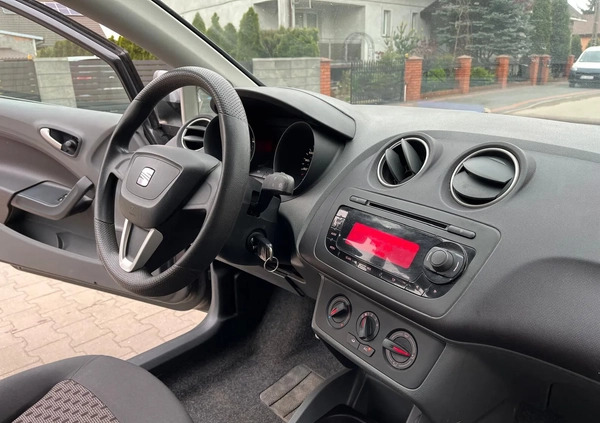 Seat Ibiza cena 12500 przebieg: 193000, rok produkcji 2008 z Koło małe 121